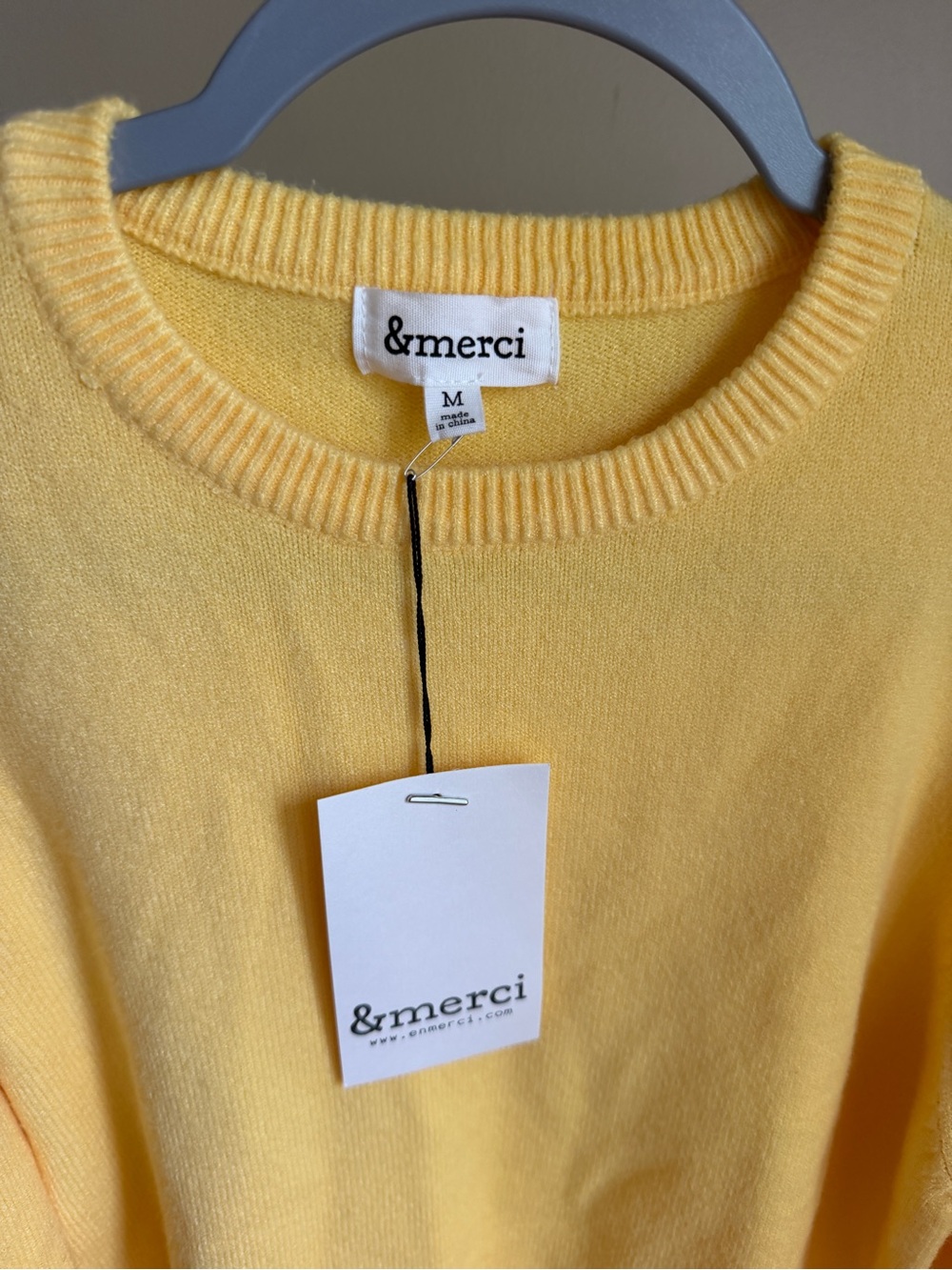 &Merci Yellow Puff Sleeve Sweater - Picture 2 of 2